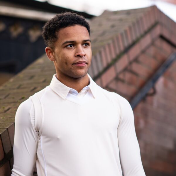 Dual Sleeveless Sweater Thumbnail